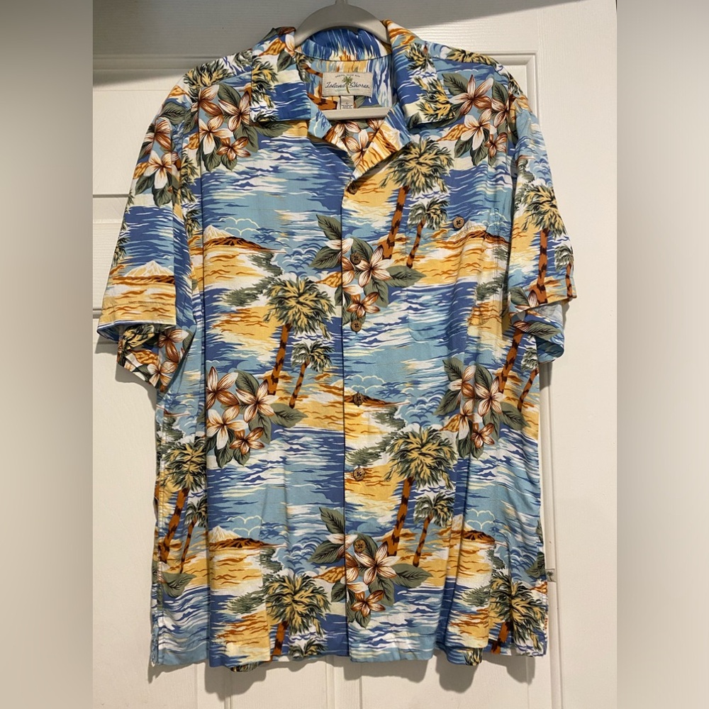 💥Island Shores button down Hawaiian shirt large